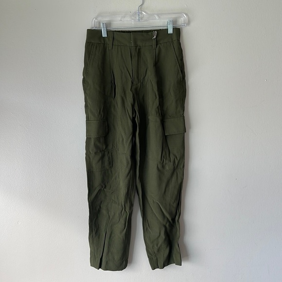 a new day Pants - Women's Size 4 Green Pants A New Day Casual